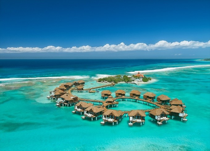 Beach bungalows on Jamaica’s south coast